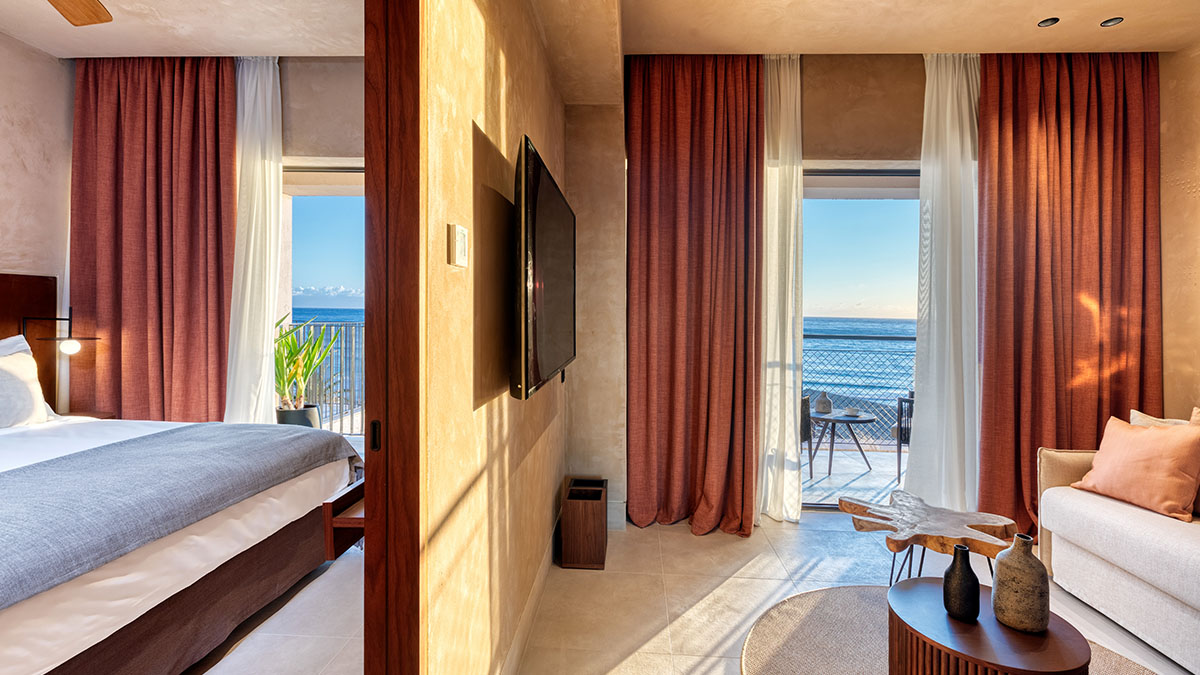 Sapphire Family Suite